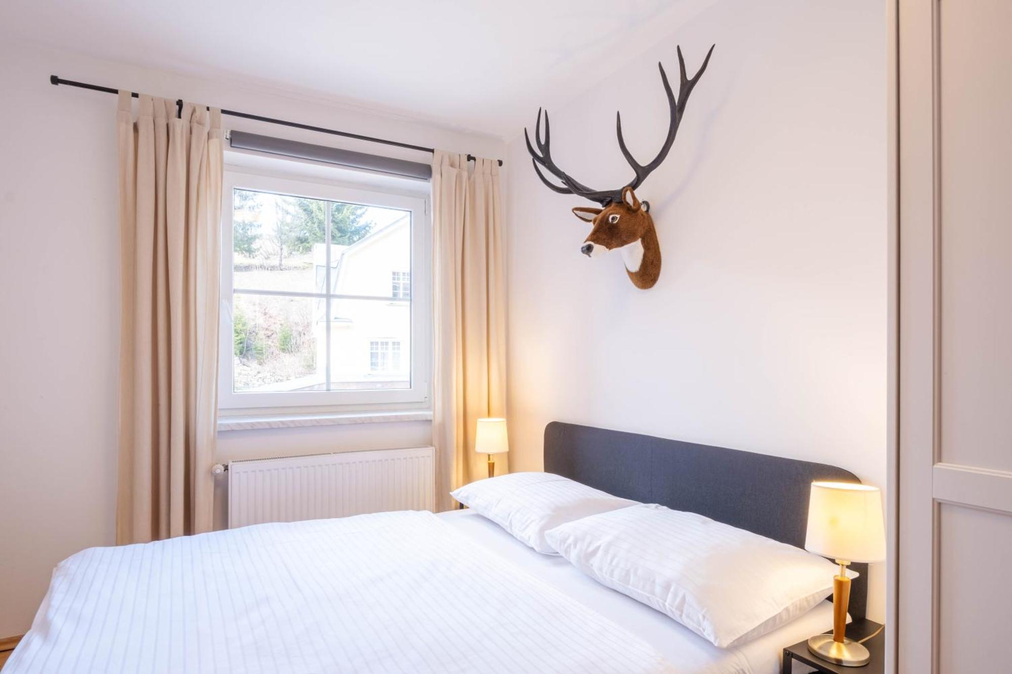 Hotel Hvezda Pec pod Snezkou Luaran gambar
