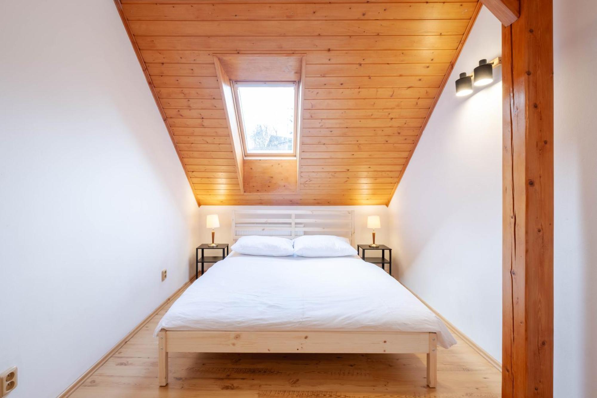 Hotel Hvezda Pec pod Snezkou Luaran gambar